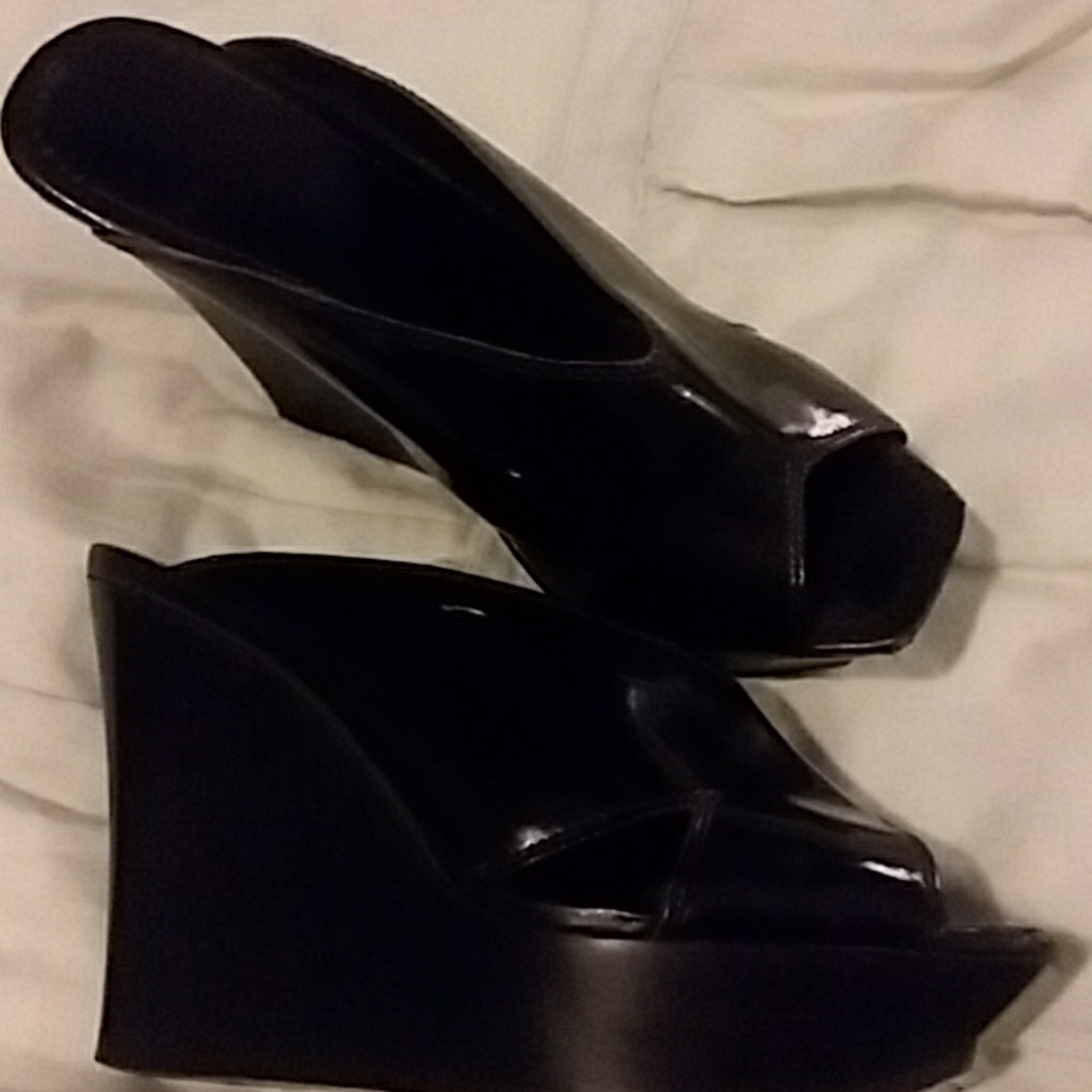 Jessica Simpson Wedges