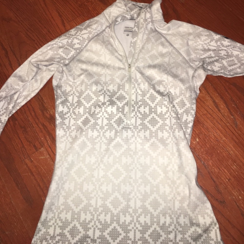 ⚡️GREAT CONDITION⚡️Nike half-zip-with design