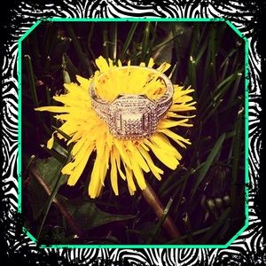 Meet your Posher, Bobbi