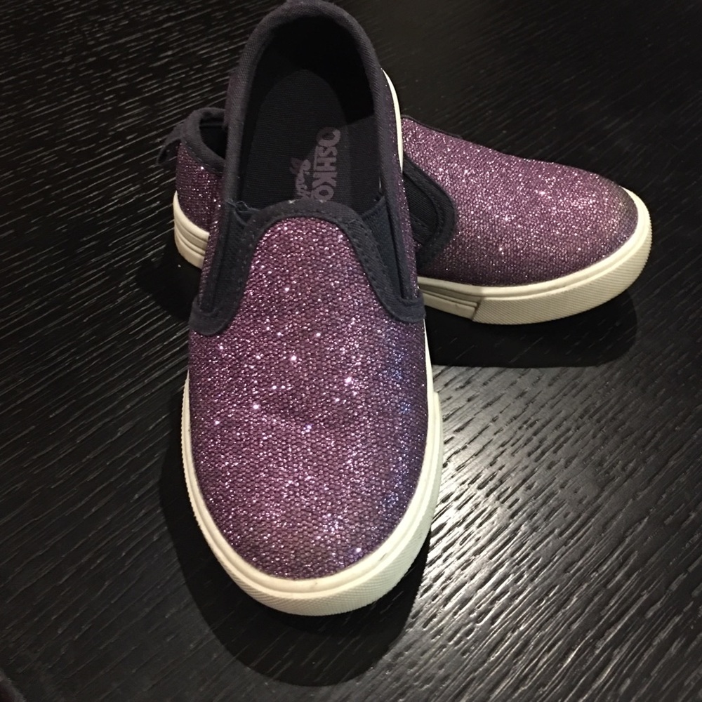 OshKosh B'gosh Purple Slip on Shoes - Size 9