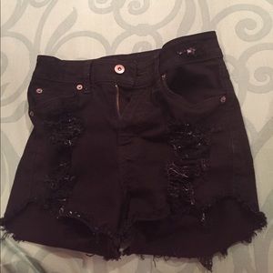 Black distressed carmar Jean shorts