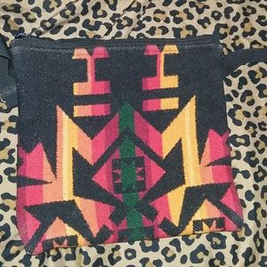 💲FINAL PRICE💲🔴Beautiful tribal purse🔴