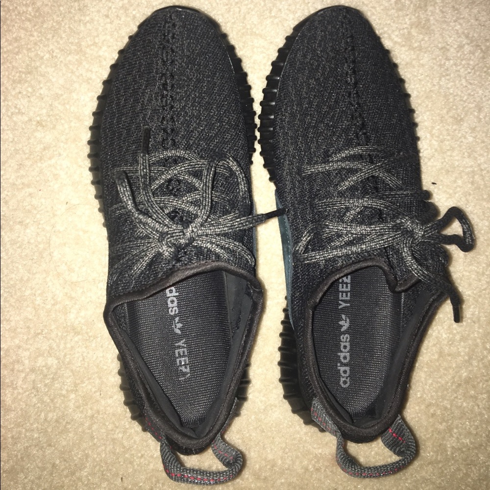 yeezy boost 350 pirate black size 8.5
