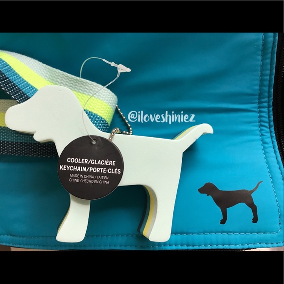 •Victoria's Secret PINK• Mini Cooler With Keychain - Picture 4 of 4