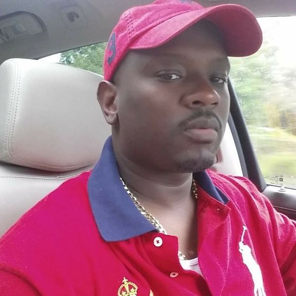 Meet your Posher, Kenneth - Picture 1 of 1