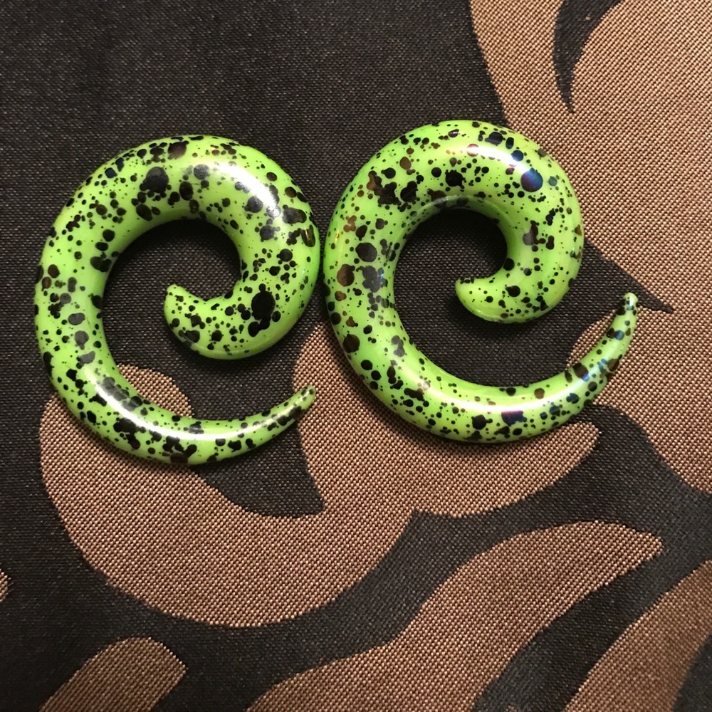 Lime and blue swirl tapers 7/16