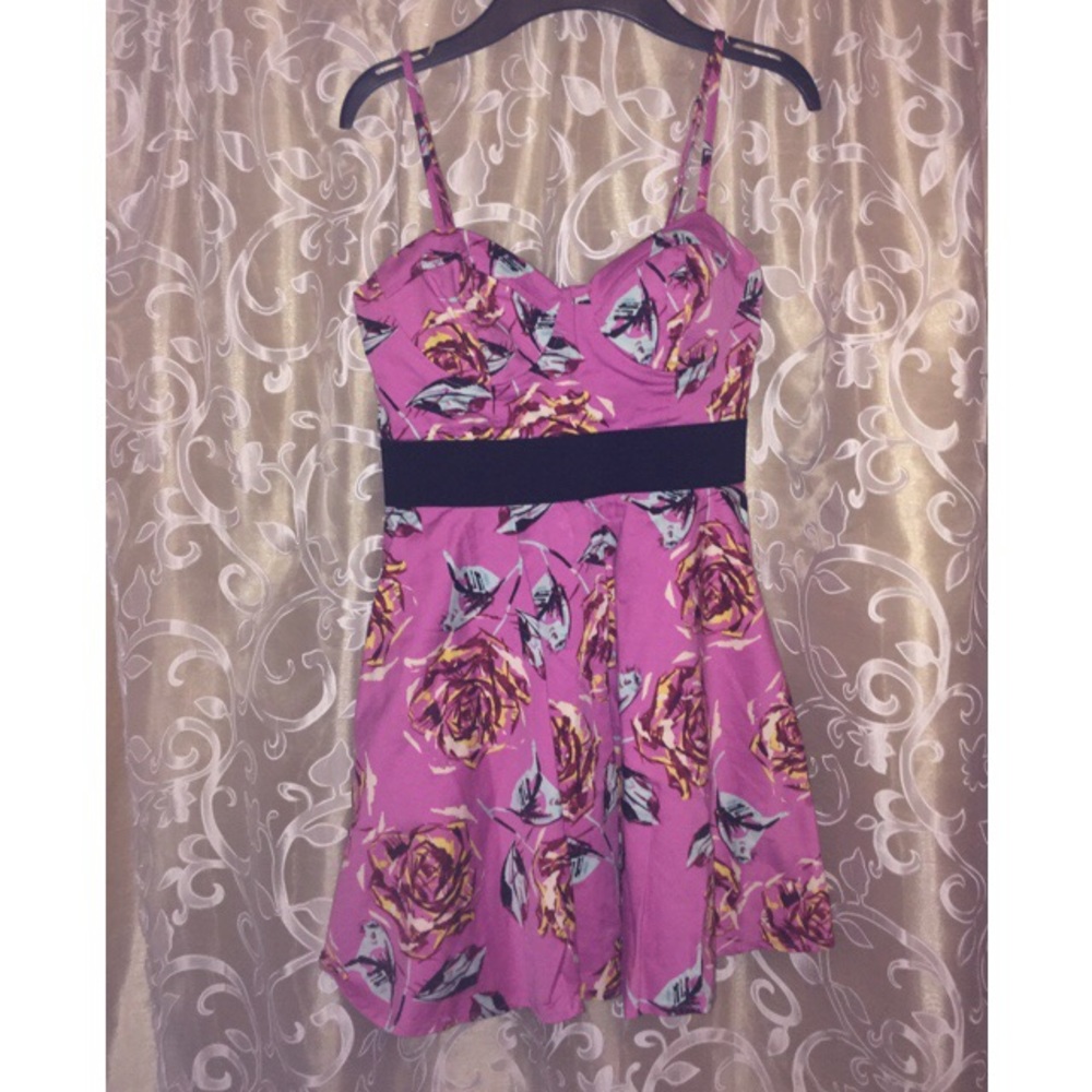 PINK FLORAL DRESS 💜