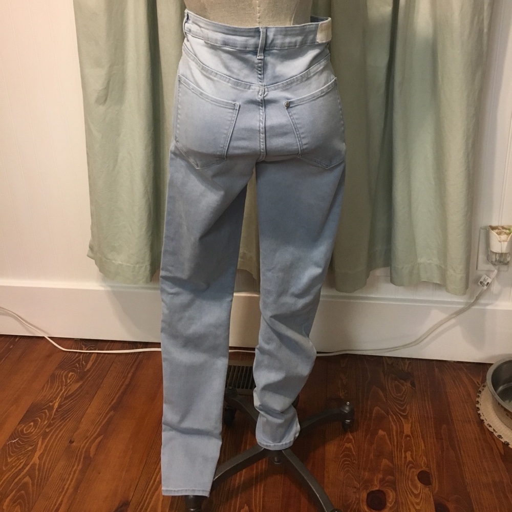 Jeans - Picture 2 of 2