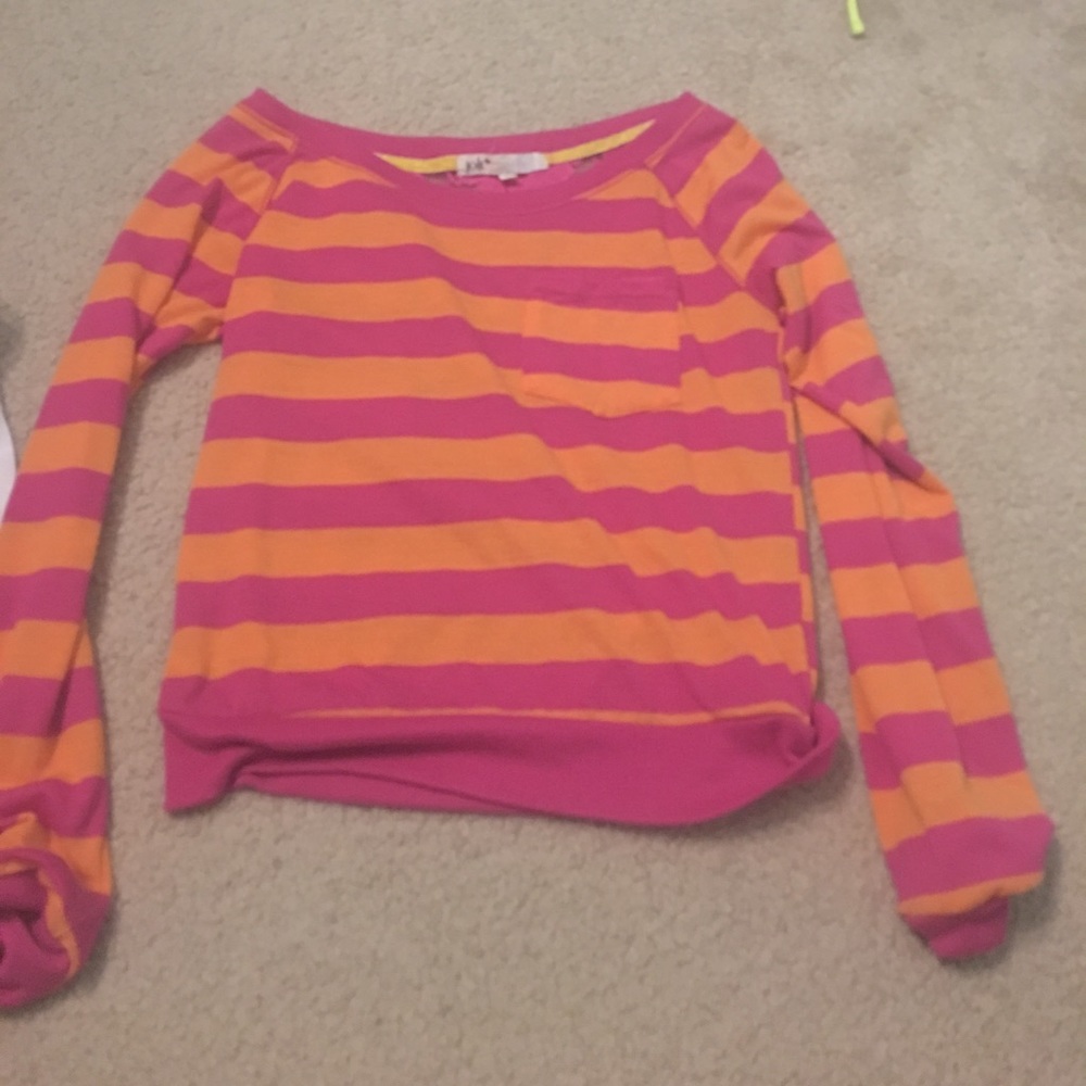 Very comfy long sleeve shirt