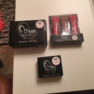 Variety makeup bundle