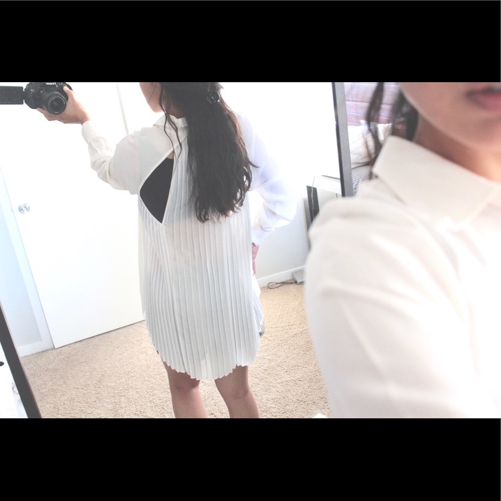 Bebe white dressy shirt
