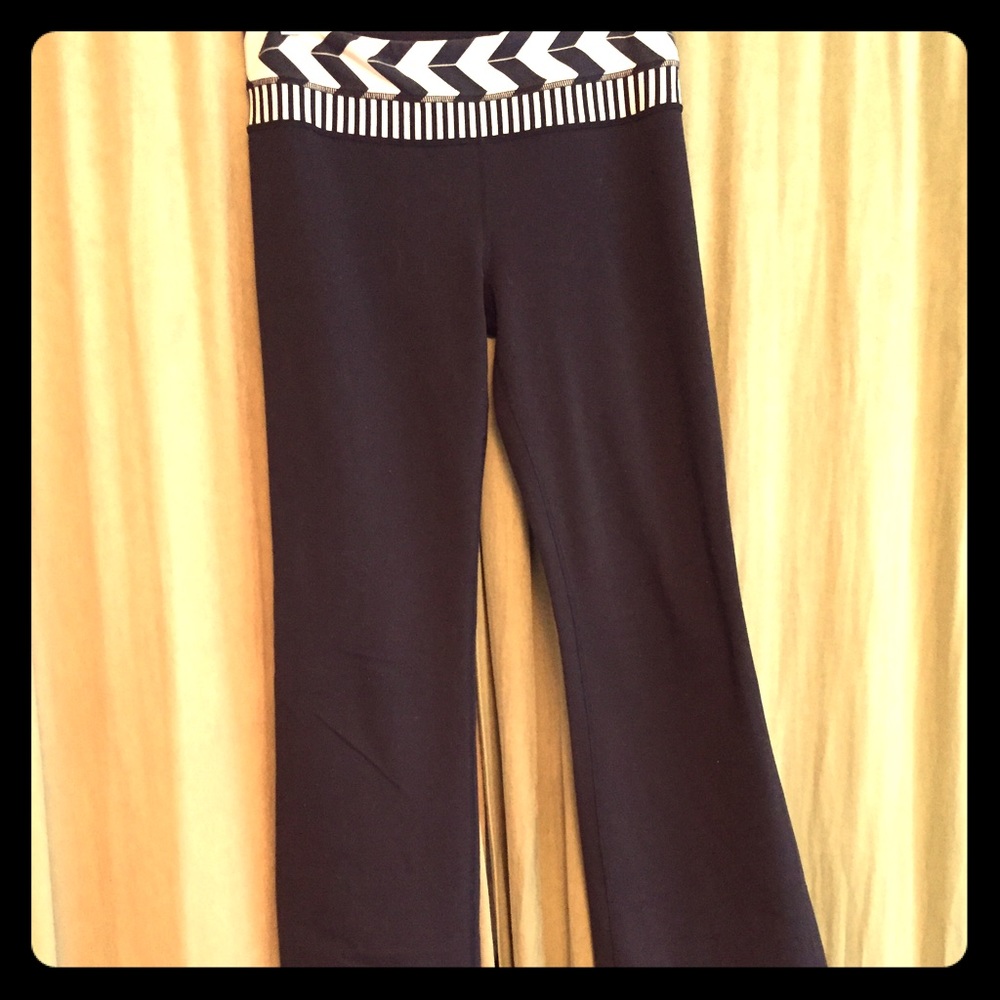 Lulu Lemon pants, Black, Size 8 Tall