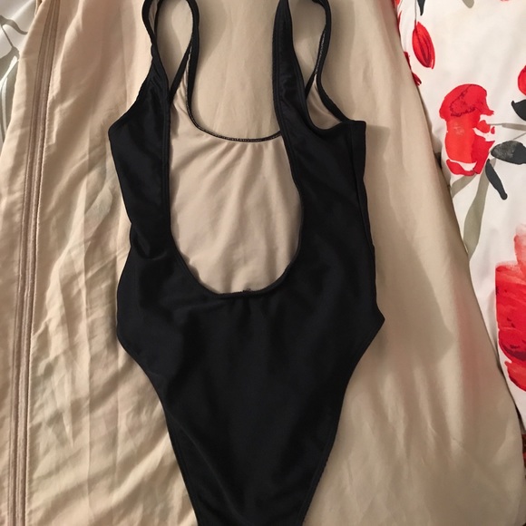 Private Party "Beach You Guessed It" Swimsuit - Picture 4 of 5