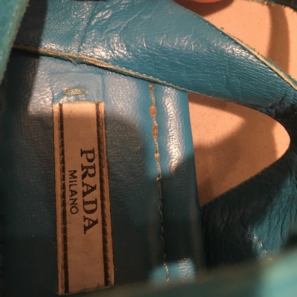 Authentic Prada sandals - Picture 2 of 3