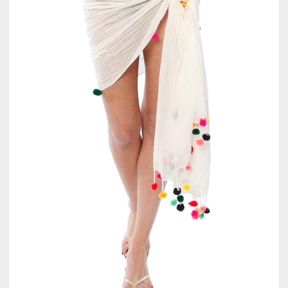 Pitusa Pom Pom Sarong