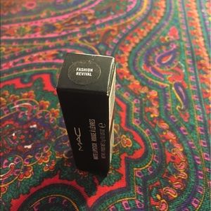 MAC Matte Lipstick: Fashion Revival