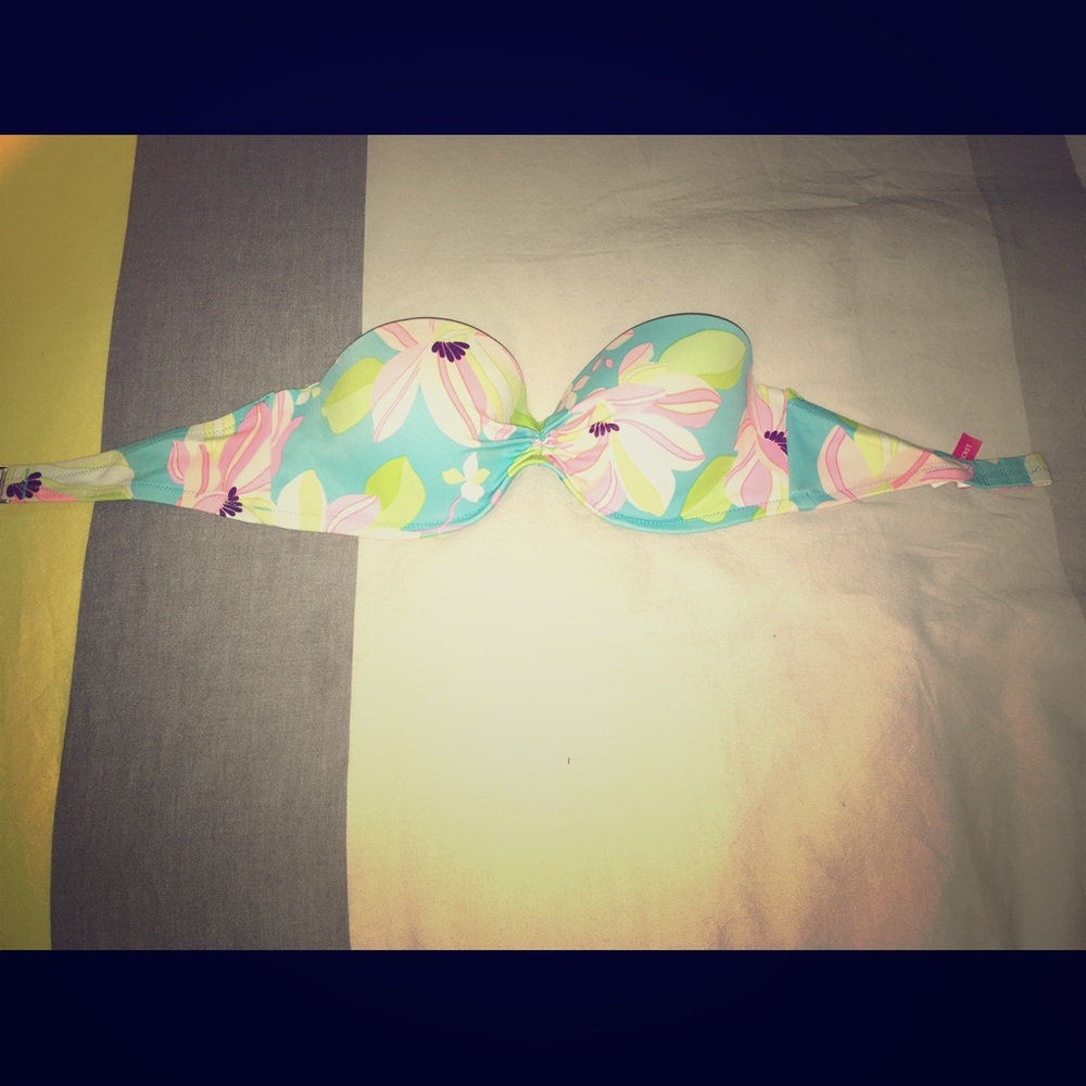 Bathing suit top