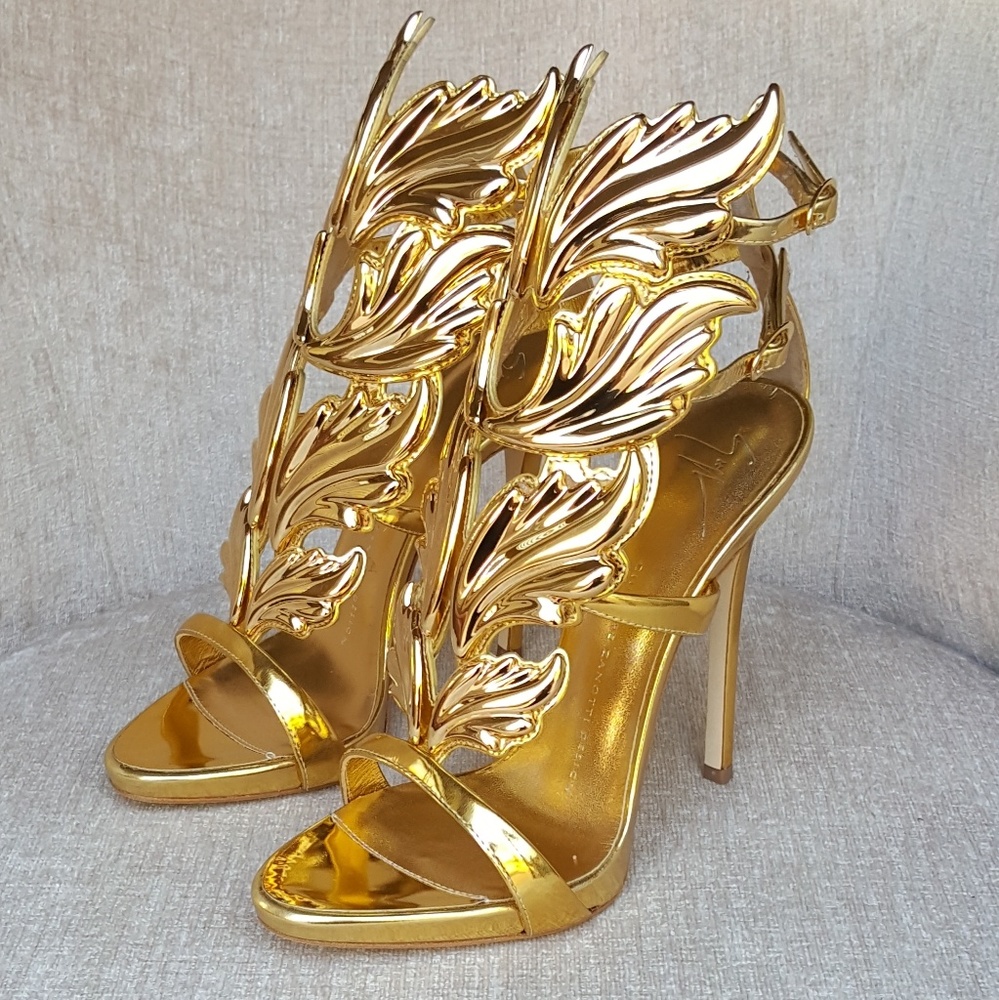NIB Giuseppe Zanotti Gold Patent Coline 110 Pumps