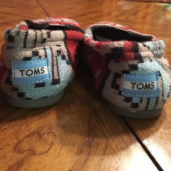 Aztec TOMS shoes - Picture 2 of 2