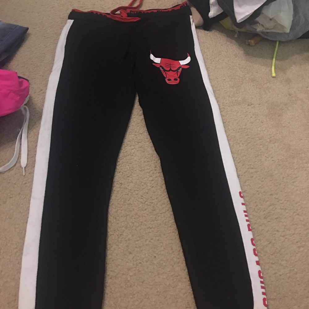 Chicago bulls joggers