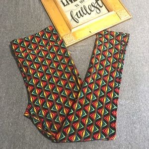 Lularoe Tall and Curvy Rainbow Geometric Leggings