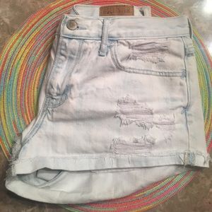 High waisted Hollister shorts