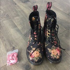 Doc Martens - 1460 - Victorian Floral