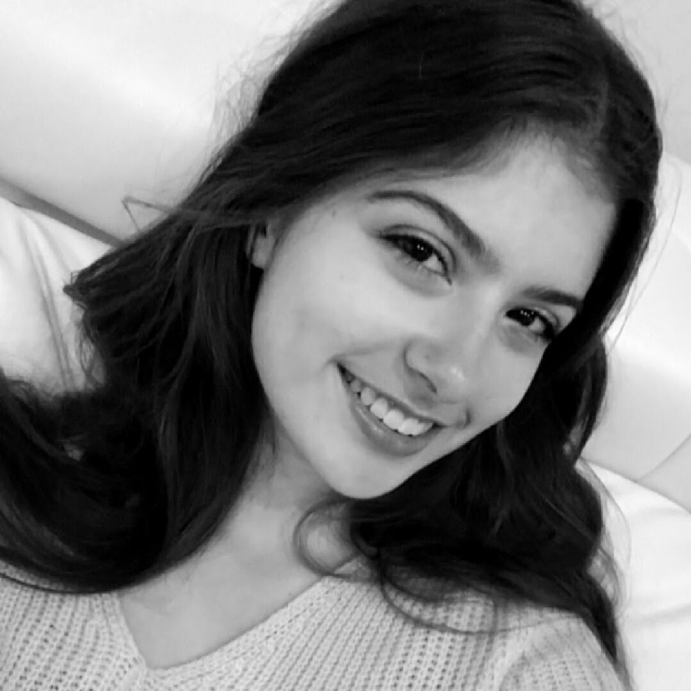 Meet your Posher, Ena