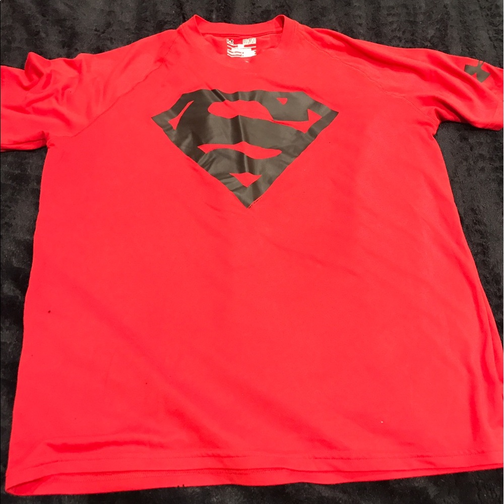 Red Under Armour T-Shirt