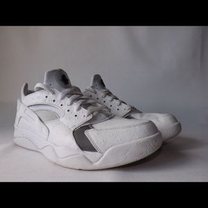 Nike Air Huarache White Ostrich 10.5