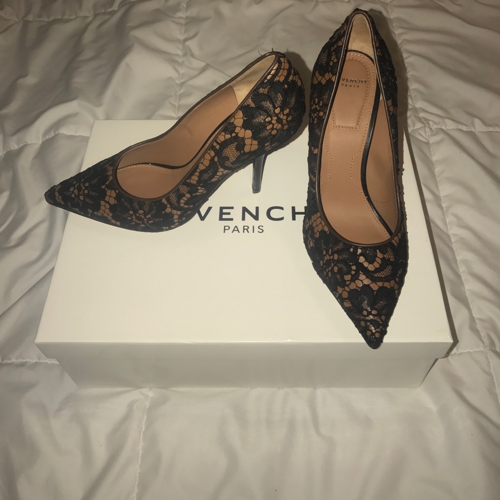 Givenchy pumps - Picture 2 of 4