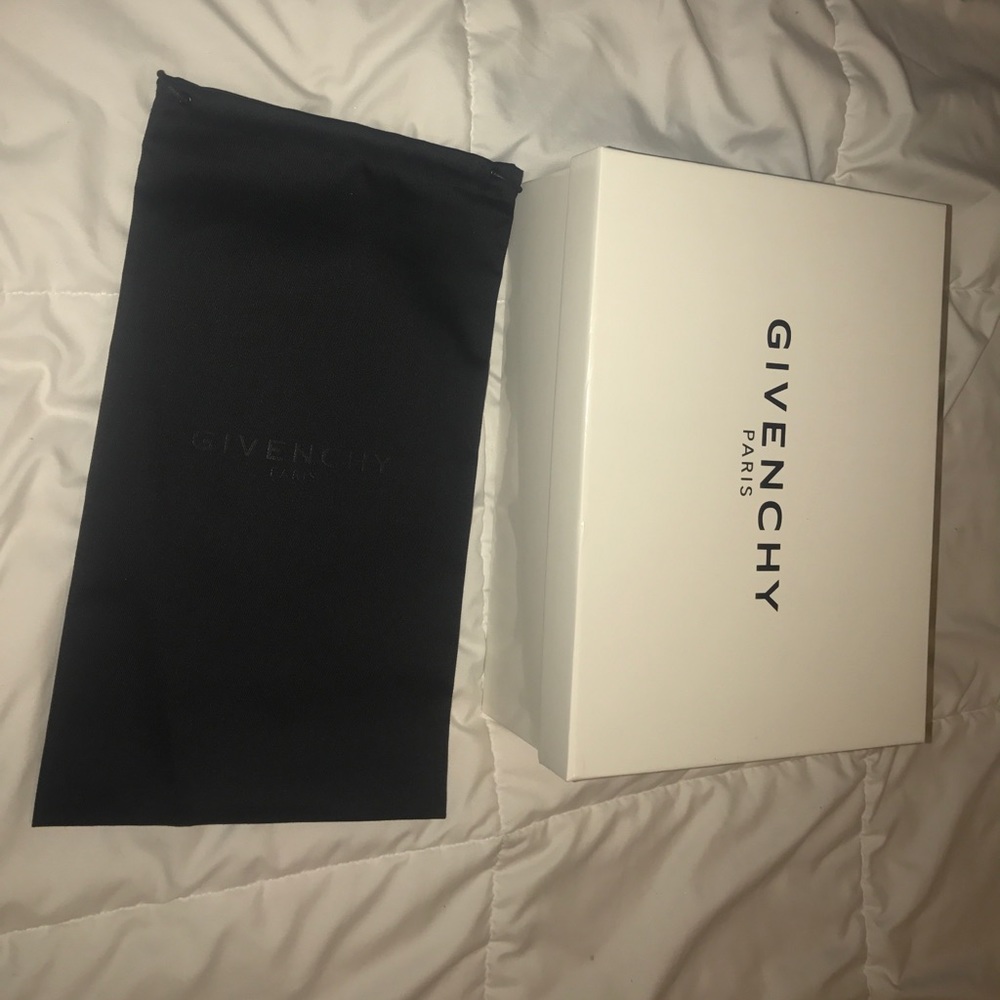 Givenchy pumps - Picture 4 of 4