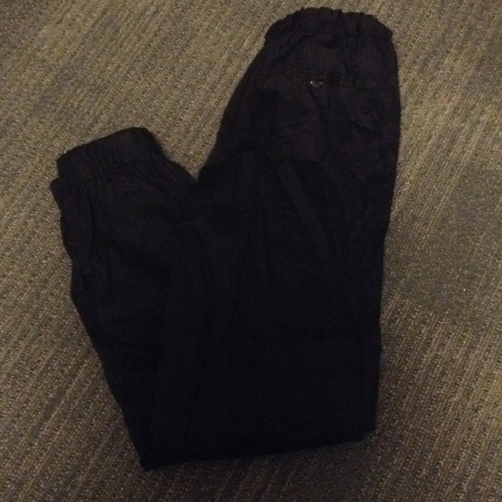 Sleek joggers