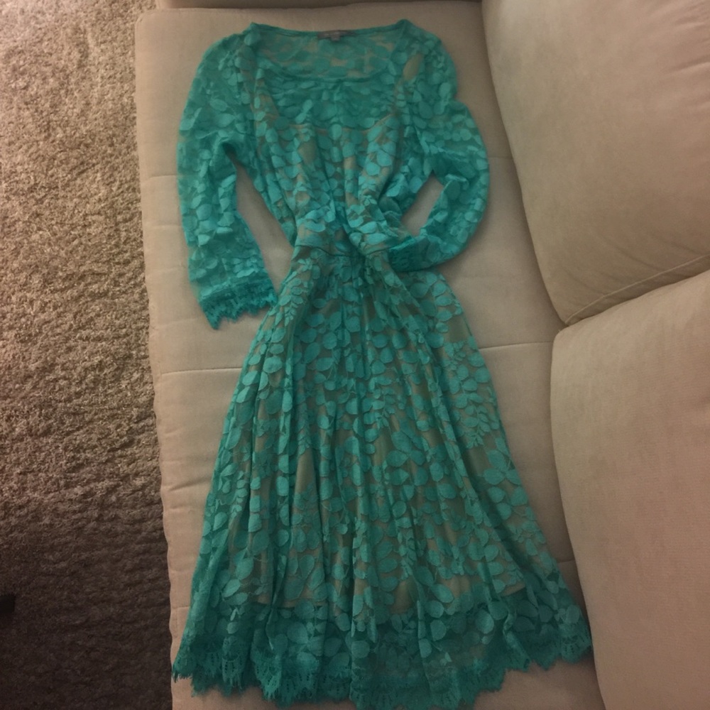 Long sleeve lace blue dress!
