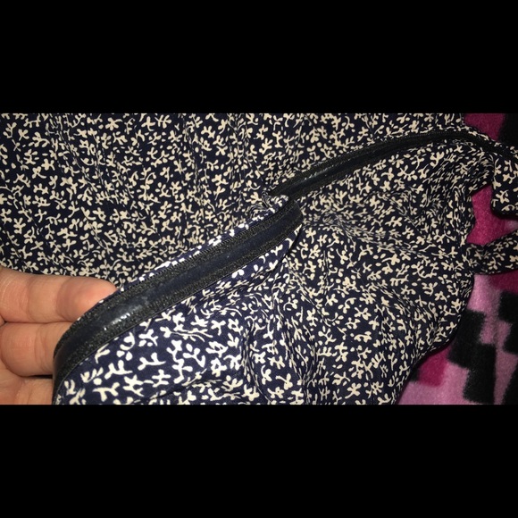 Dress 👗 - Picture 3 of 4