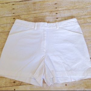 Lilly Pulitzer white shorts size 4