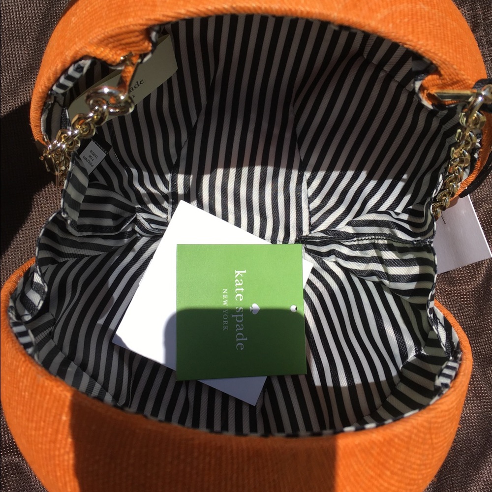 Kate Spade spice things up straw orange crossbody - Picture 5 of 8