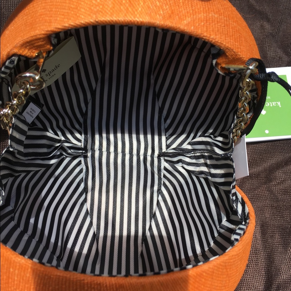 Kate Spade spice things up straw orange crossbody - Picture 7 of 8