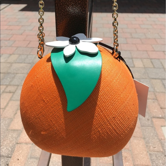 Kate Spade spice things up straw orange crossbody - Picture 3 of 8