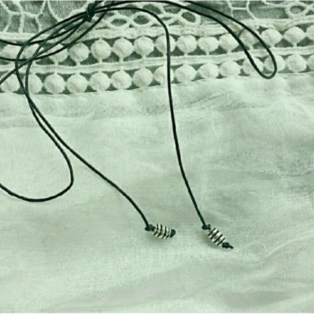 BACK IN STOCK!  Mini Delicate Chocker - Picture 2 of 2