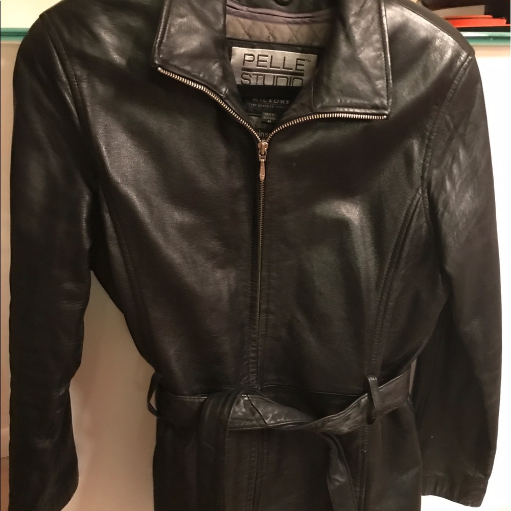 Woman's vintage jacket leather