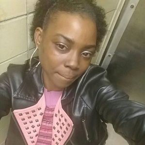 Meet your Posher, Alberta