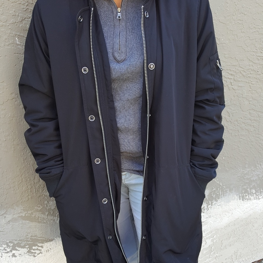 LONG BLACK BOMBER JACKET