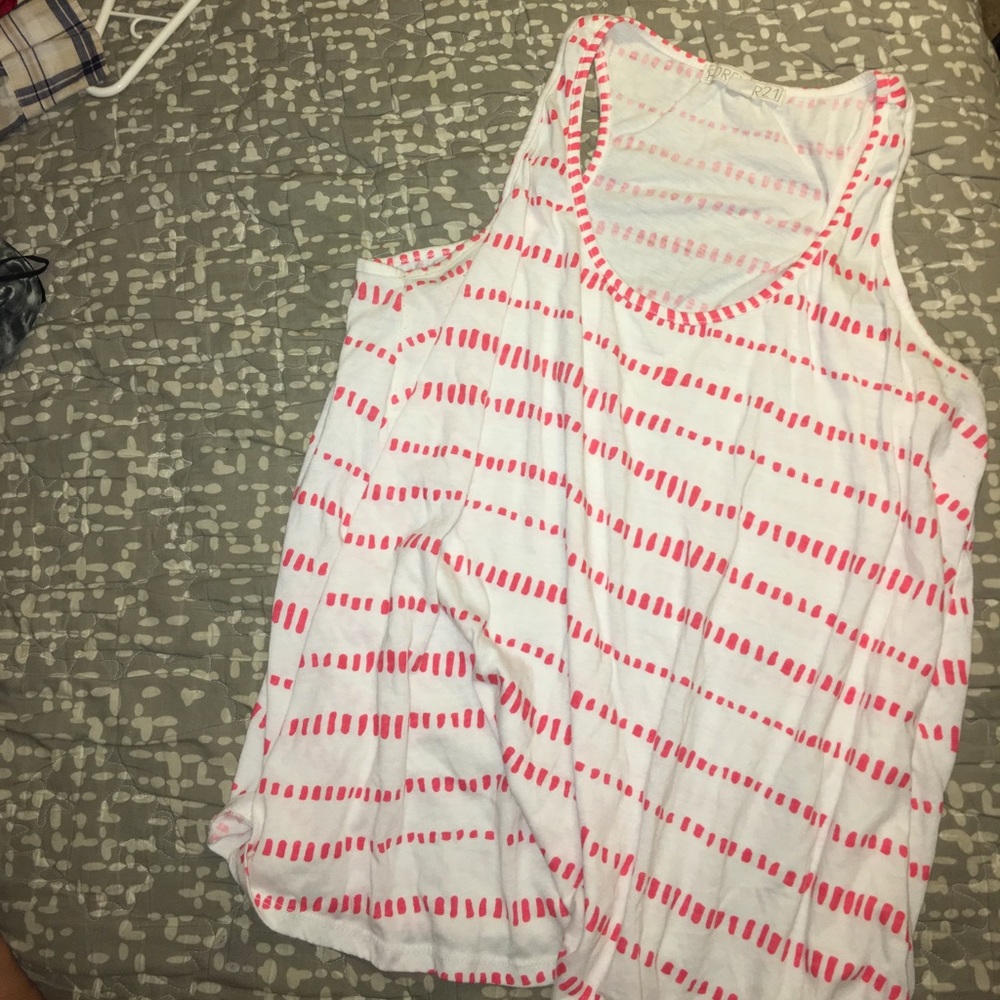Coral white tee, from Forever 21! Like new