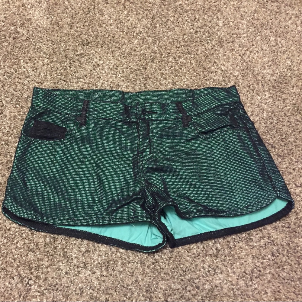 Hurley shorts