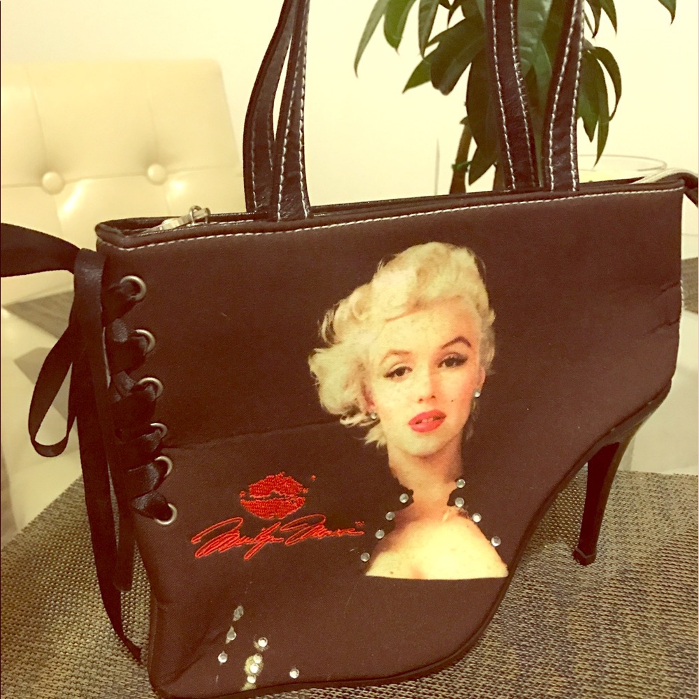 Marilyn Monroe Pump Purse
