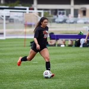 Meet your Posher, Anika