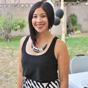 Meet your Posher, Charmaine