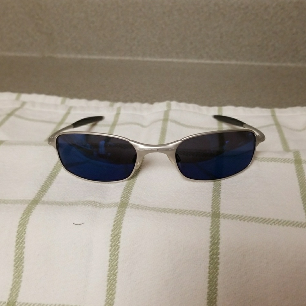Oakley sunglasses