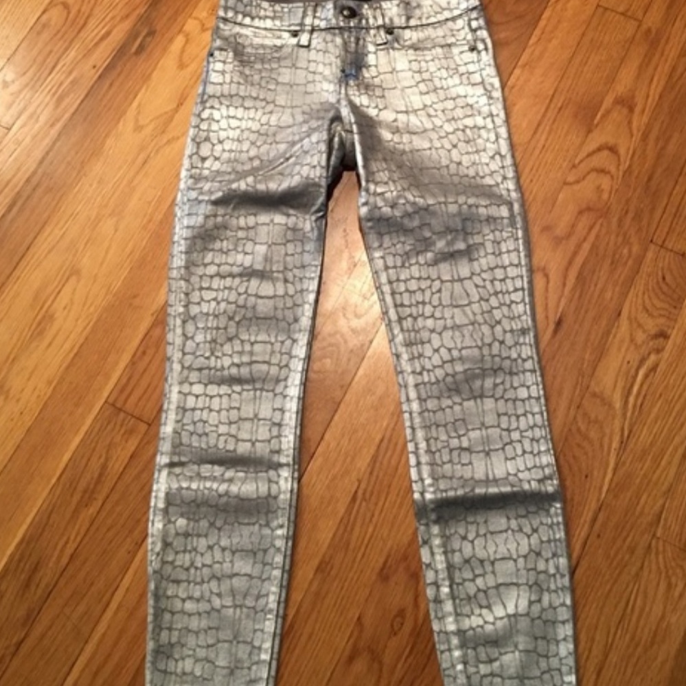 bebe metallic skinny jeans silver